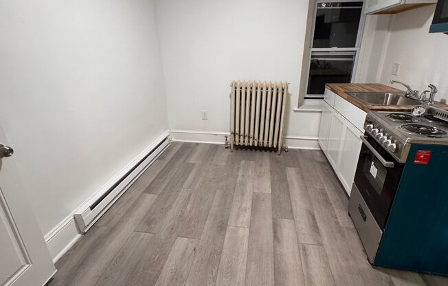 61 W LOGAN ST