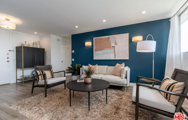1 bed, 2 baths, 712 sqft, $3,600, Unit 518