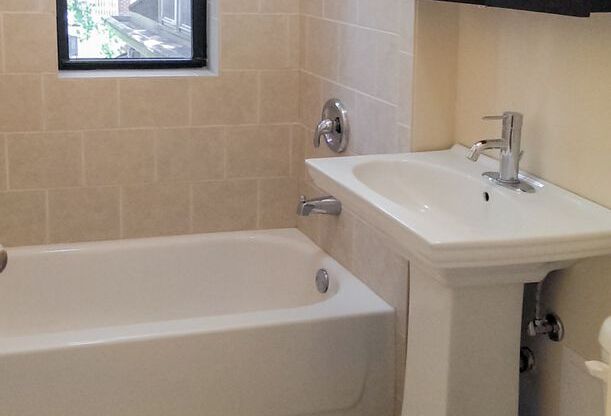 Studio, 1 bath, 475 sqft, $1,550, Unit 621-K3
