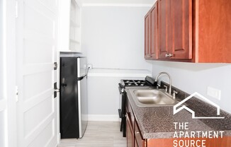 3257 W Wrightwood Ave