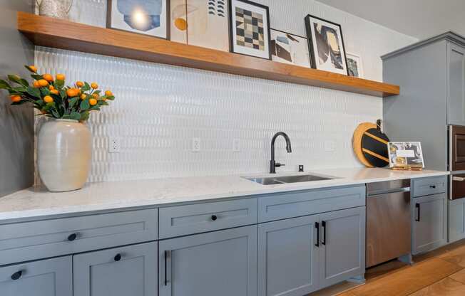 Dominium_Silver Lake Village_Clubhouse 9.jpg