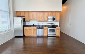 2 beds, 1 bath, $2,050, Unit #401