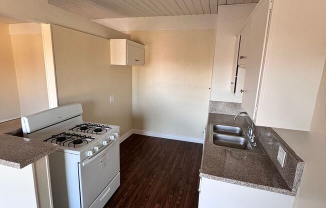 1 bed, 1 bath, $1,425, Unit Apt. 06