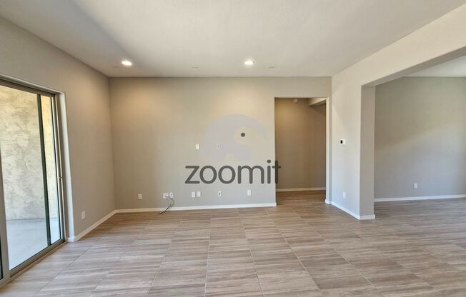 Beautiful 4 bedroom and 2.5 bathroom