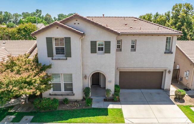 Beautifully Updated North Clovis 3/3