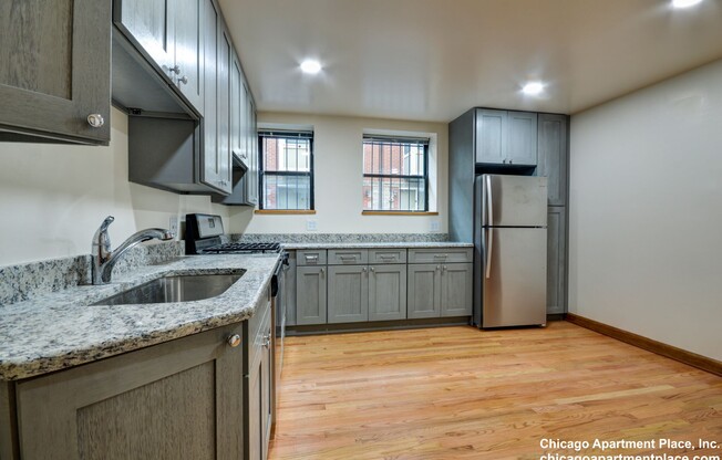 849 W Sheridan Rd 2