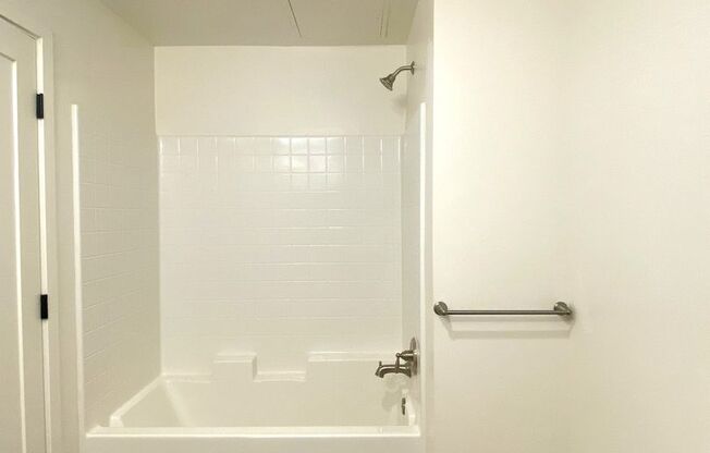 Studio, 1 bath, $2,495, Unit Unit 303