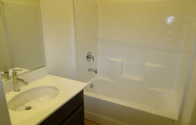 5 Bedroom Home In Inspirada With Bed And Full Bath Downstairs