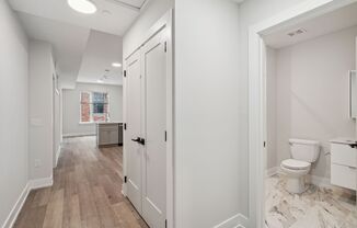 2 beds, 1 bath, 705 sqft, $1,995, Unit Unit 209