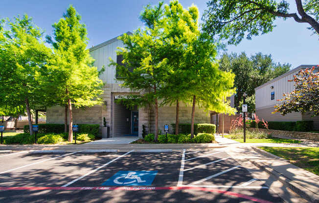 Building exteriors and grounds at The Biltmore Apartments located in the Vickery Midtown neighborhood of Dallas, TX.