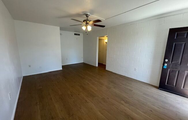 2 beds, 2 baths, 950 sqft, $1,250, Unit 534J