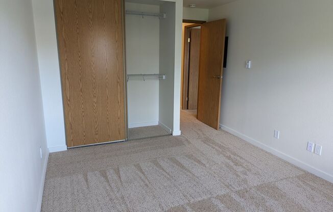 2 beds, 1 bath, 810 sqft, $1,995, Unit C303