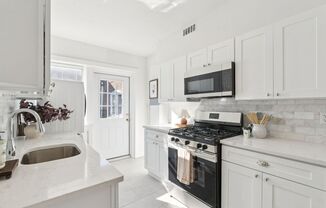 10 Montgomery