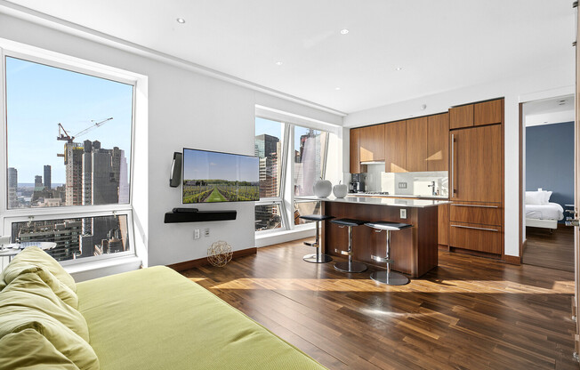 1 bed, 1.5 baths, 775 sqft, $6,500, Unit 34G