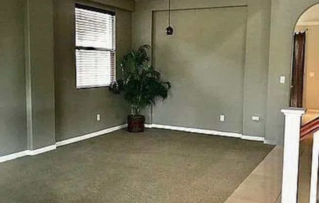Beautiful Natomas 3/2.5 w/Bonus!  Please read entire ad for viewings!