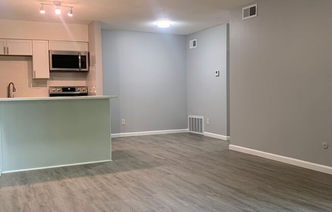Pleasant Valley Apts / Best Beach