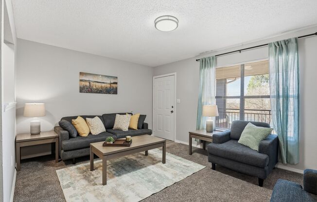 Welcome to Edmond at Twenty500, where luxury meets convenience!