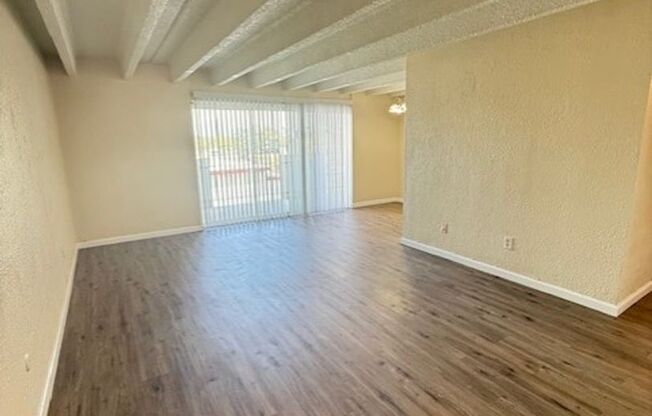 The Lanai Apartments