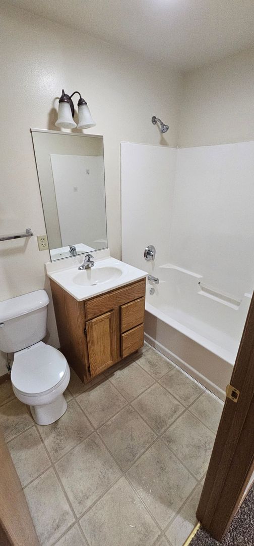2818 N. 15th St.