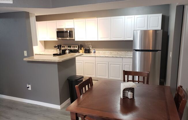 Spacious 2 Bedroom 2 Bath Condo in The Arbors!