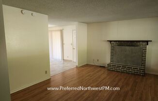 3 beds, 1.5 baths, 1,056 sqft, $1,700, Unit 0401A