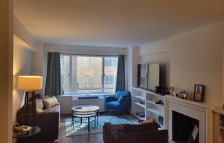 1 bed, 1 bath, 762 sqft, $6,250, Unit 9G
