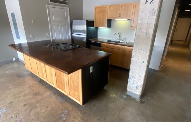 2 beds, 2 baths, 1,100 sqft, $850, Unit 616