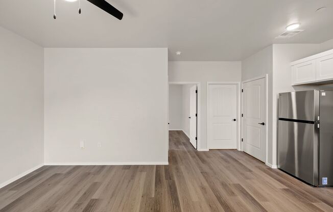 1 bed, 1 bath, 623 sqft, $1,000, Unit 321