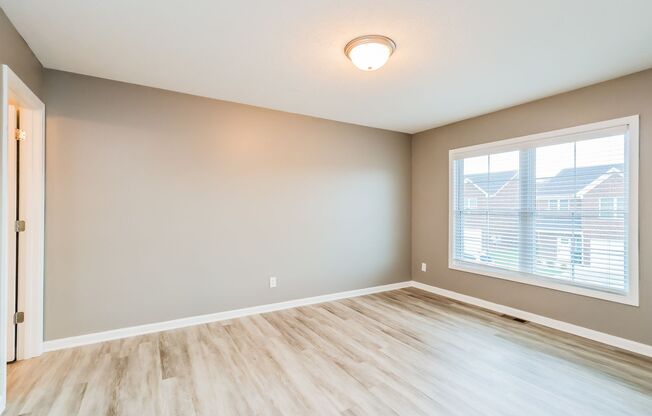 3 beds, 2.5 baths, 1,464 sqft, $1,395, Unit 114A