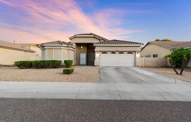 Great 4 Bedroom Family home 1 level available in Glendale June 1st!!!  New carpet being installed before move in!!!  Great Floor plan!!!
