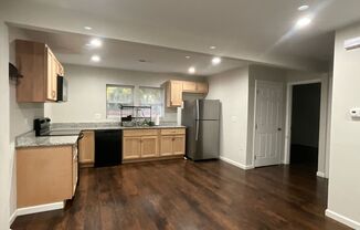 2 beds, 1 bath, $1,195, Unit Unit A