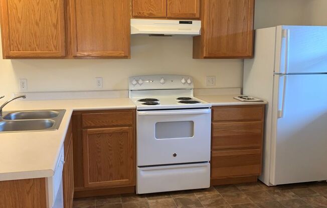 Studio, 1 bath, 468 sqft, $1,300, Unit 655-202