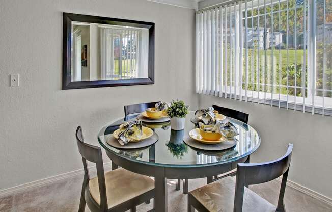 Andorra Apartment Homes in Mountlake Terrace, WA