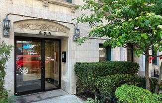 431 W. Roscoe
