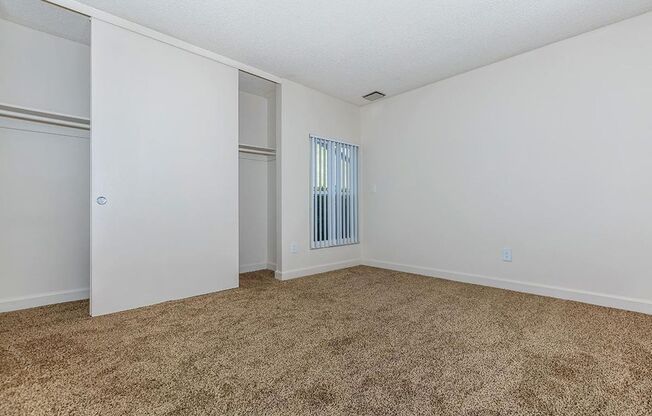 2 beds, 1 bath, 875 sqft, $2,416, Unit Unit 28