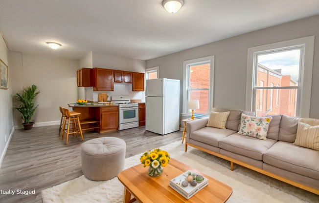 291 Buckingham St / Luca Investments LLC