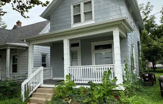 Section 8 Vouchers accepted for 2 Bedroom / 1 Bathroom House