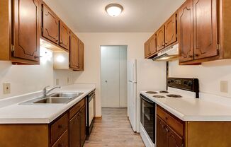 Cambridge Court Apartments