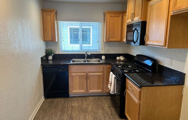 2 beds, 1 bath, 806 sqft, $2,800, Unit 5035A