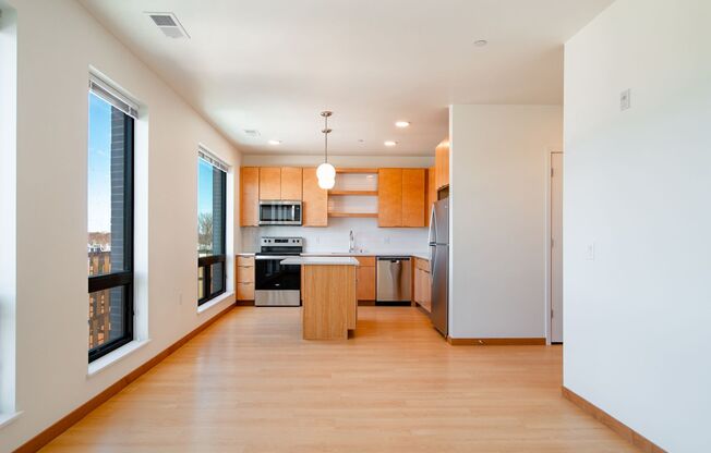 1 bed, 1 bath, 713 sqft, $1,550, Unit B518