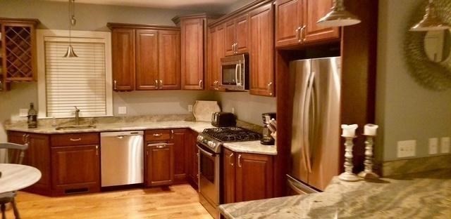 2 beds, 2 baths, 1,700 sqft, $3,000, Unit 1