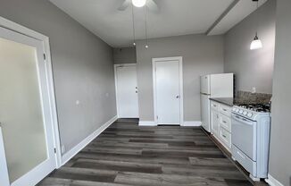 Studio, 1 bath, 275 sqft, $1,295, Unit 405