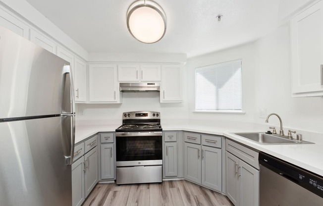 Fully Equipped Kitchen at ReNew on Summerfield, California