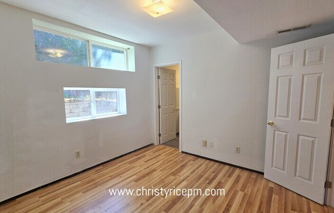 13709 SE 23 ST
