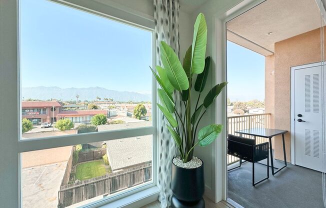 2 beds, 2 baths, 826 sqft, $4,000, Unit Unit 318