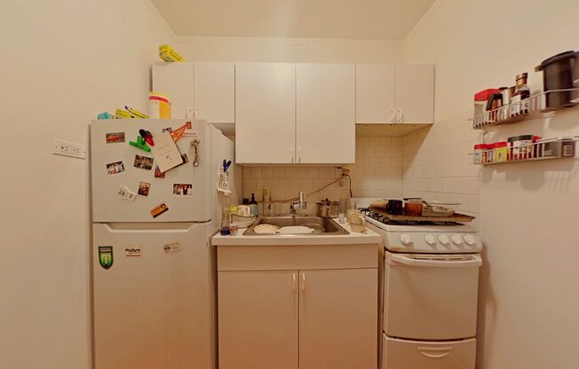 1 bed, 1 bath, 500 sqft, $2,100, Unit 207
