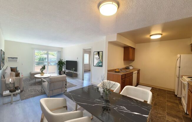 1 bed, 1 bath, 595 sqft, $995, Unit 101