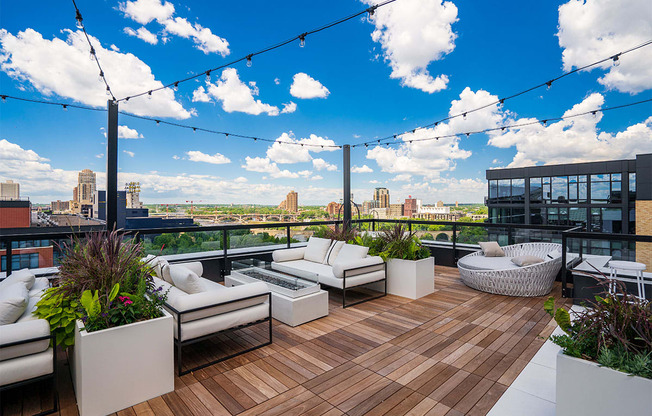 forte on the park apartments rooftop fire pit and lounge
