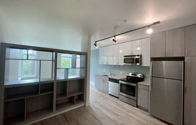 1 bed, 1 bath, 478 sqft, $1,495, Unit 406 - MFTE