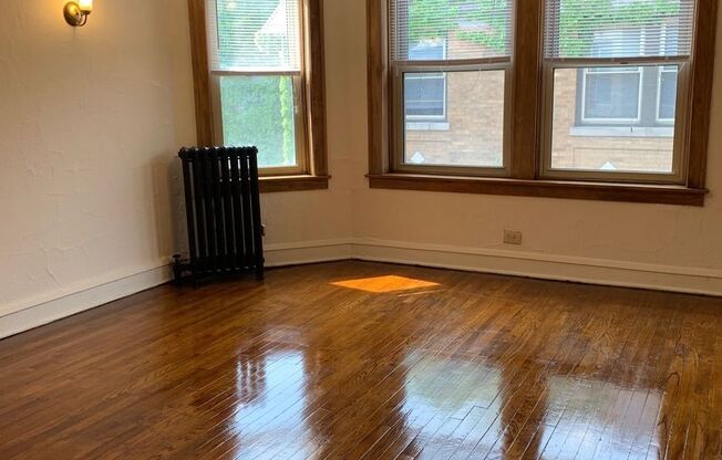 1 bed, 1 bath, 425 sqft, $1,765, Unit 233-314